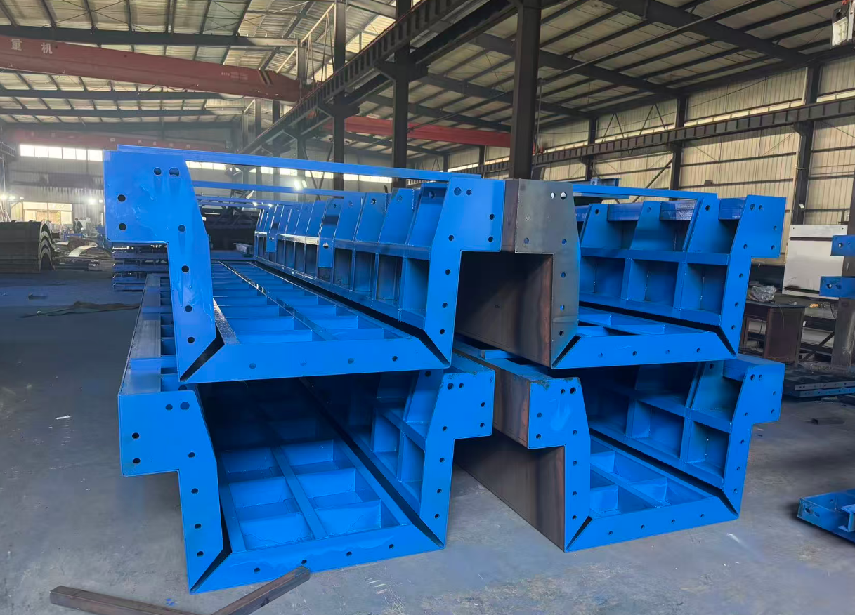 隧道中心水沟模板